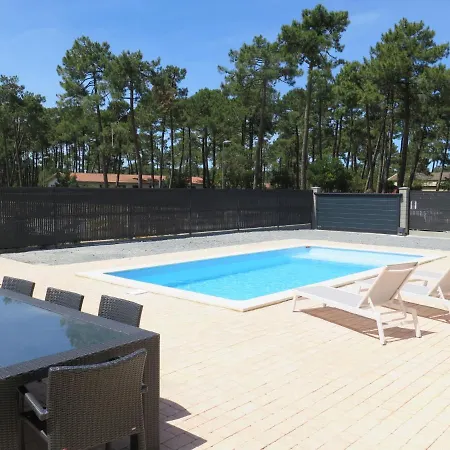 Villa Les Tamaris By Interhome Vendays-Montalivet