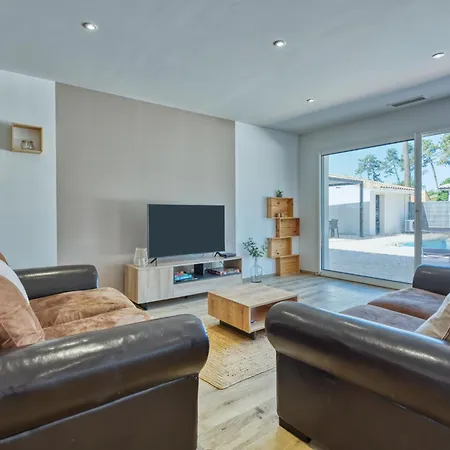 Les Tamaris By Interhome Villa *