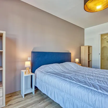 Les Tamaris By Interhome *