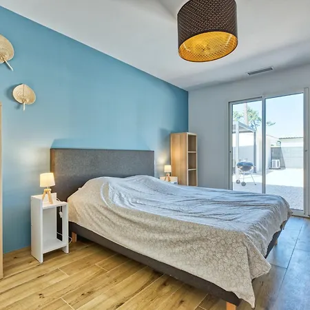 Les Tamaris By Interhome Vendays-Montalivet